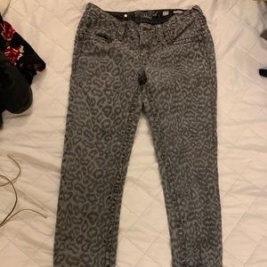 Miss me size 27 grey leopard cargo